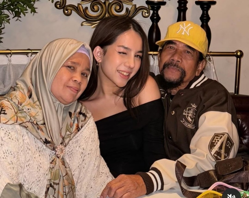 Profil Una Dembler, Transpuan Bestie Rachel Venya yang Bikin Heboh di Konser Bruno Mars&nbsp;Singapura